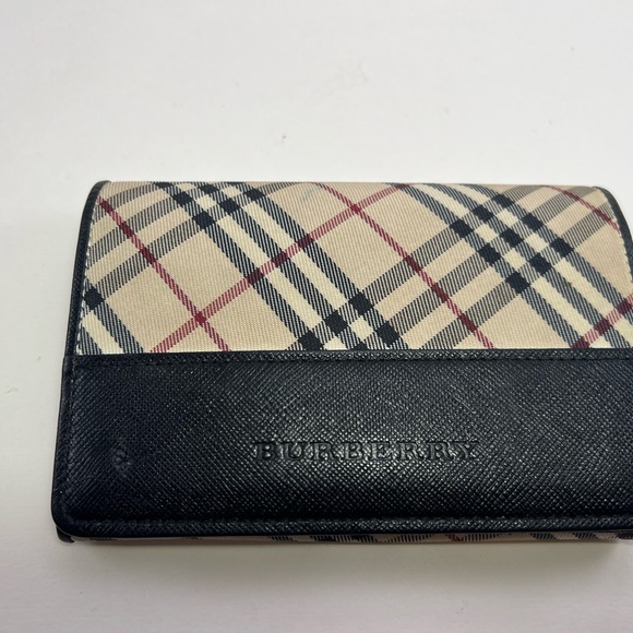 Burberry Bundle (2pack) - Picture 7 of 11